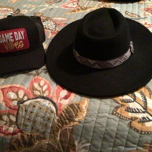 2 PC Hat Lot One Black Universal Thread and One black Game Vibe